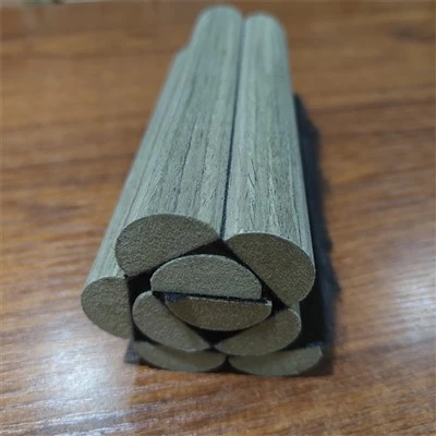 Interior amb panells rodons de MDF flexible